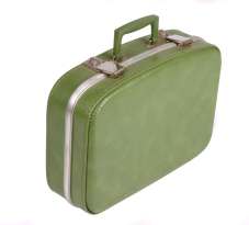 Green_suitcase2_1