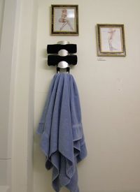 Vurm_towel_rack